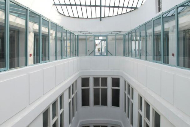 Galerie moderního umění v Hradci Králové, ochoz před obnovou